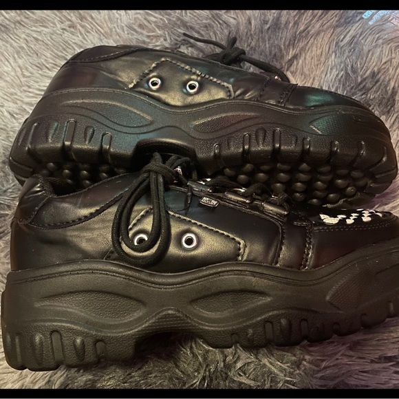 D-Wave Vinyl Platform T.U.K Sneaker - Picture 3 of 5